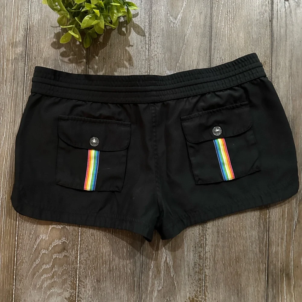 Roxy Shorts - Picture 7 of 9